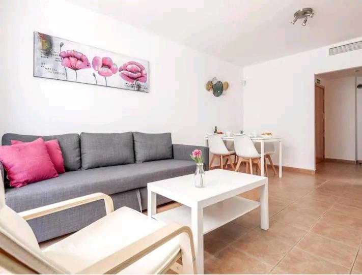Apartamento Con Patio Y Piscina Cerca De Sevilla 拉阿尔加瓦 外观 照片